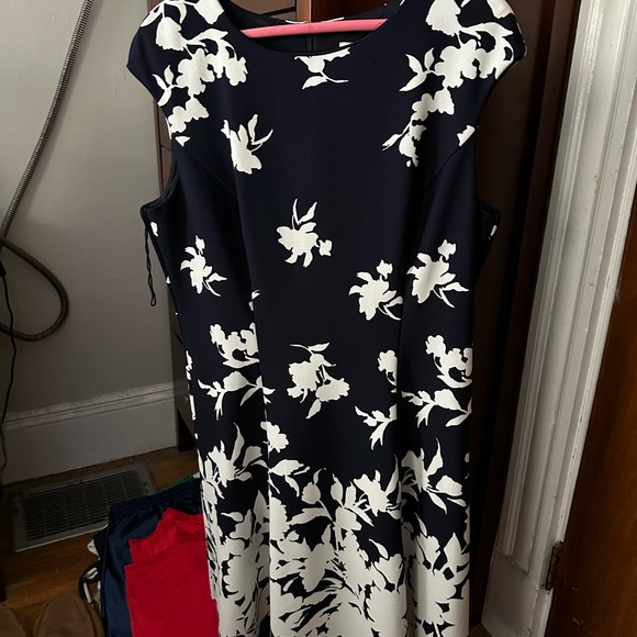 London Times Navy Pattern Dress - Picture 2 of 4